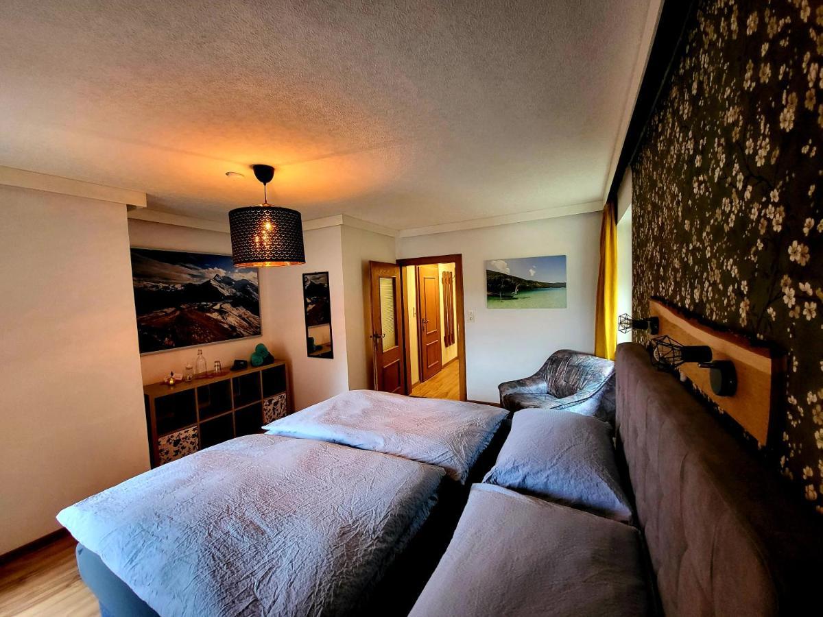 Bed and Breakfast Haus Peter à Latschach ober dem Faakersee Extérieur photo
