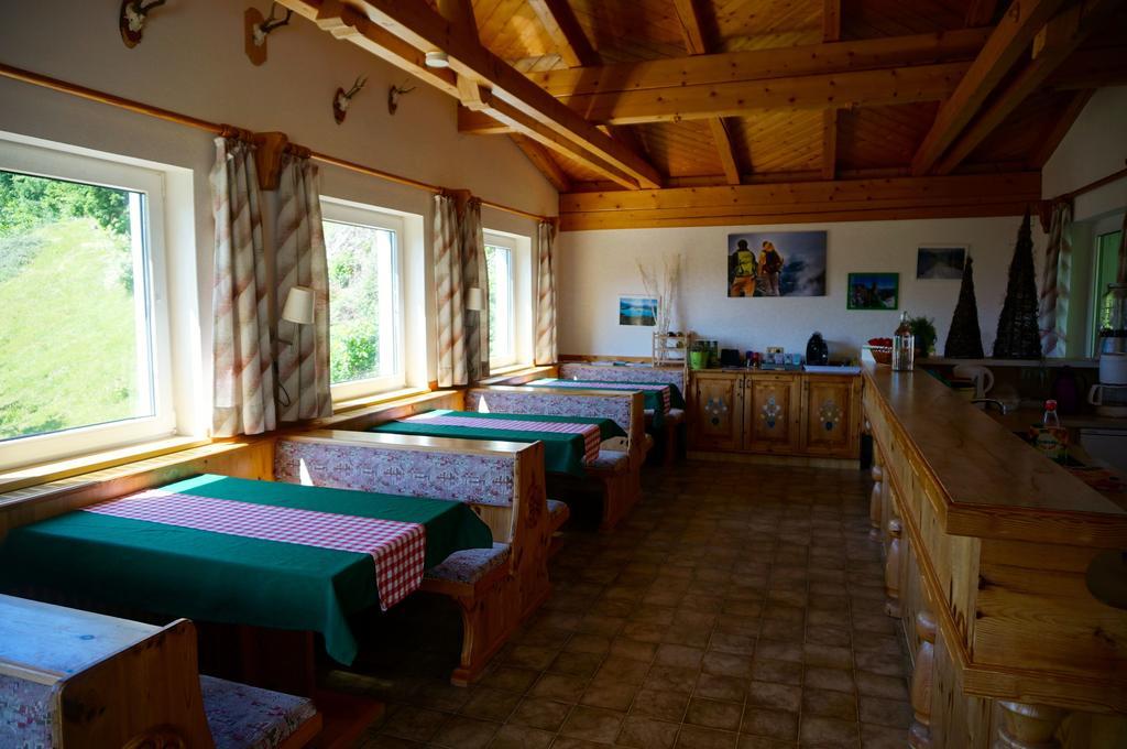 Bed and Breakfast Haus Peter à Latschach ober dem Faakersee Extérieur photo